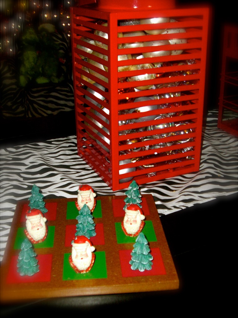 Playing games with Santa {tic tac toe}