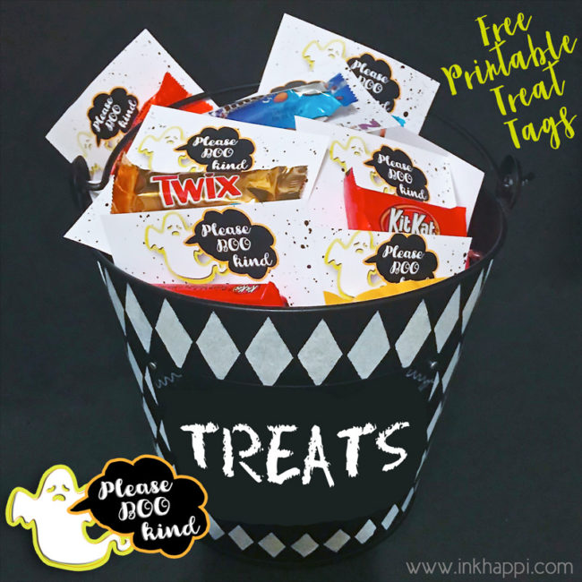 Halloween treat tags with a message. "Please BOO kind! #freeprintable #halloween #treattags #bekind #trickortreat